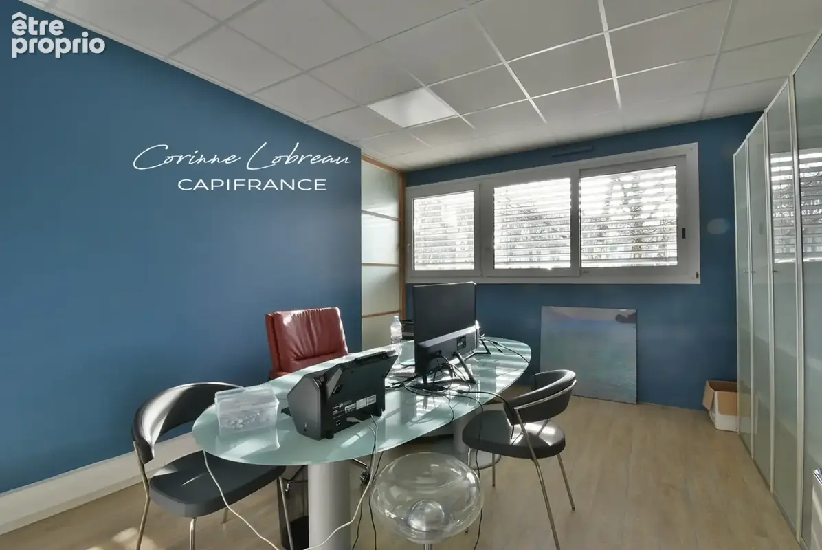 Local de bureaux à vendre MACON - photo 3