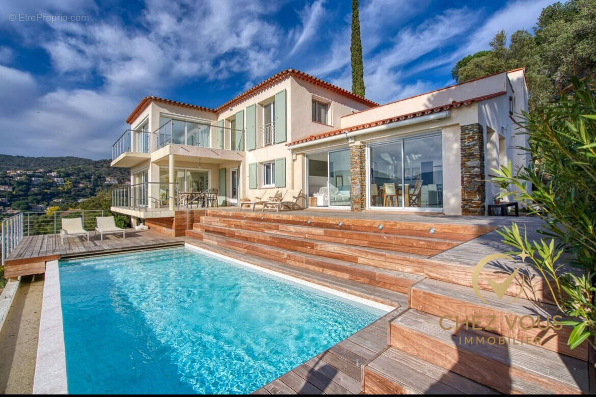 Maison à LA CROIX-VALMER