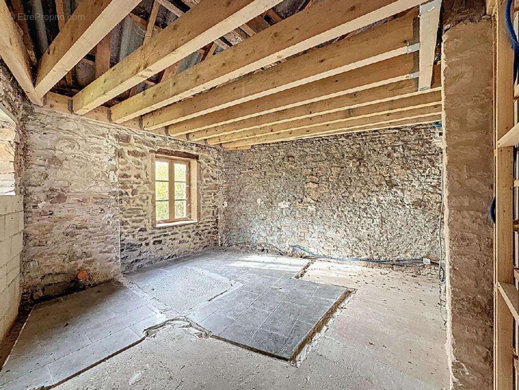 Maison à CORTAMBERT