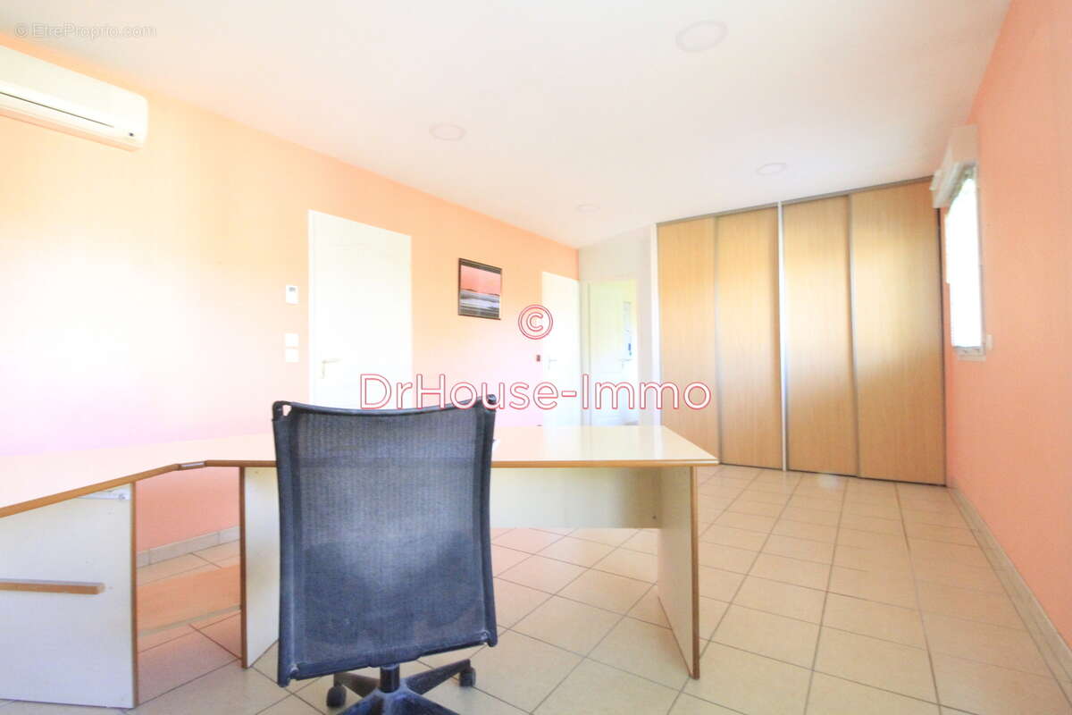 Maison à ANGERVILLE-LA-CAMPAGNE