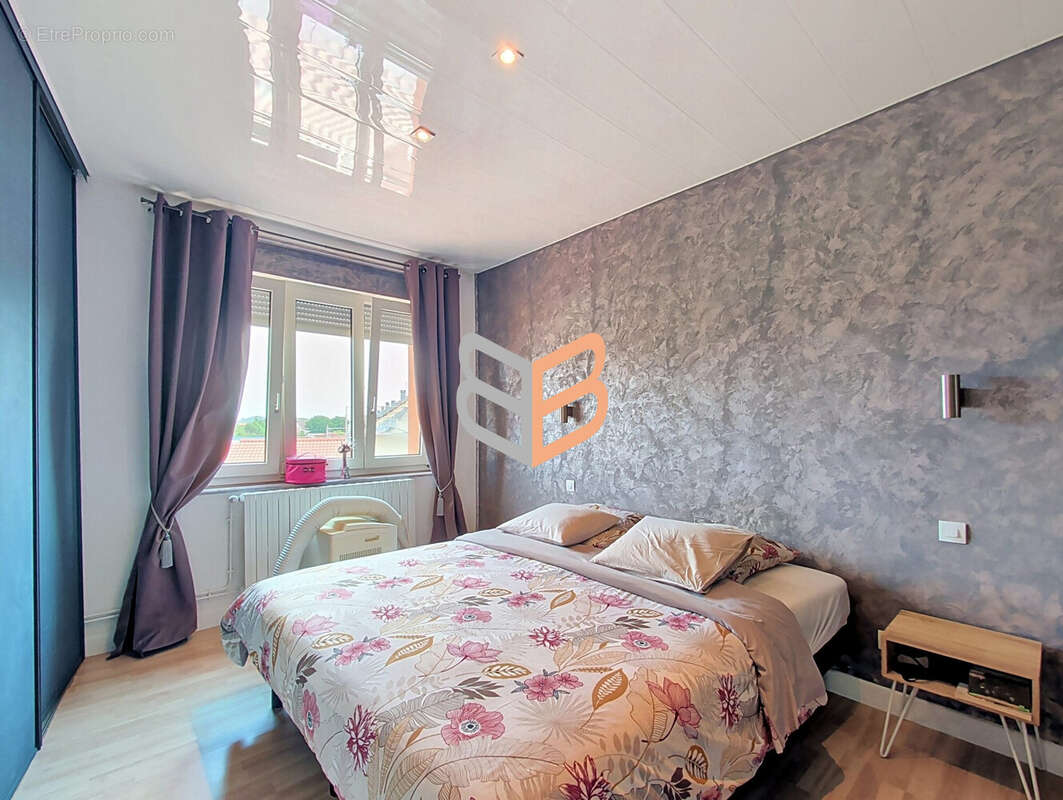 Maison 104 m² à Tressange  - photo 6