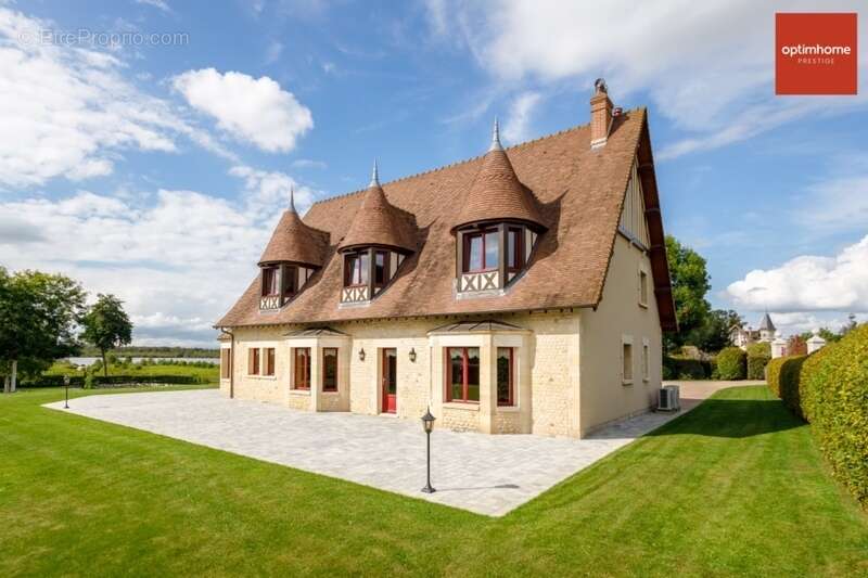 Maison à MARAIS-VERNIER