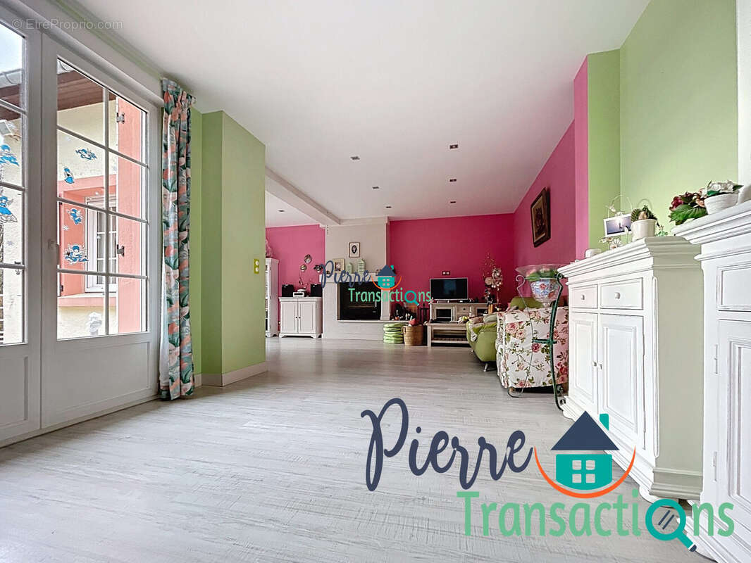 Maison à VILLEQUIER