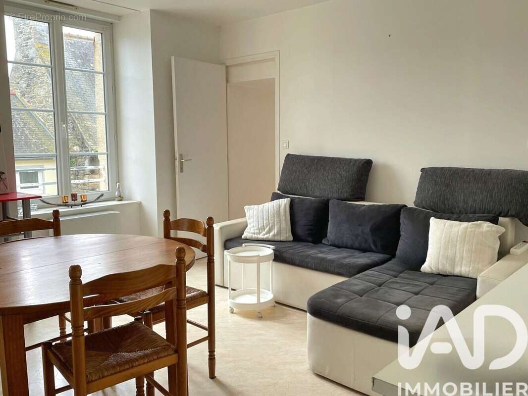 Photo 3 - Appartement à LA ROCHE-DERRIEN