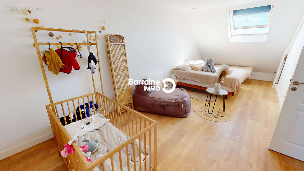 Maison à SAINT-RENAN