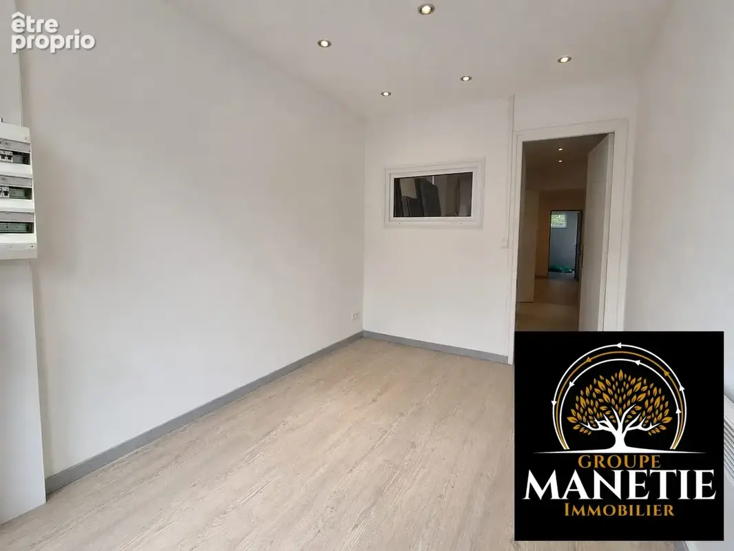 Commerce 52 m² à vendre à Sin-Le-Noble (59450) - photo 5