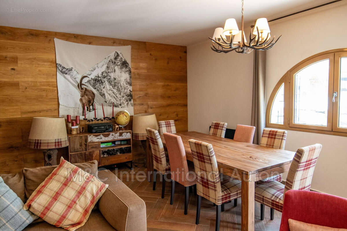 Appartement à SAINT-ETIENNE-DE-TINEE