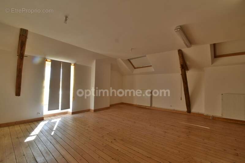 Maison à ARGENTON-SUR-CREUSE