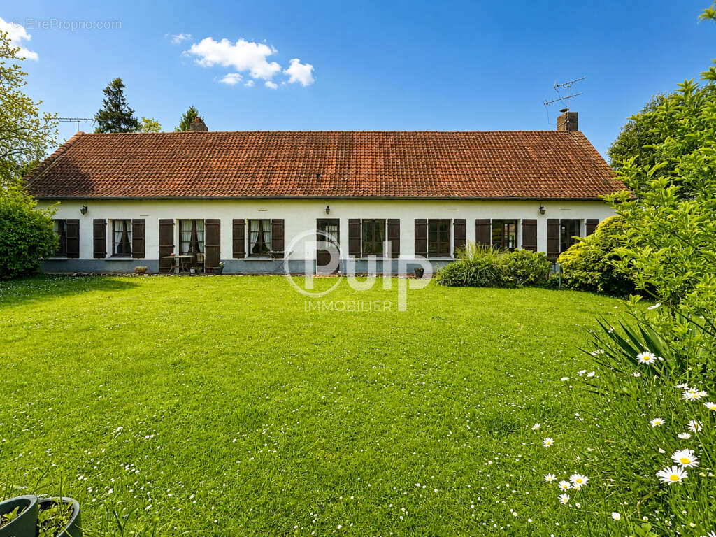 Maison à HESDIN