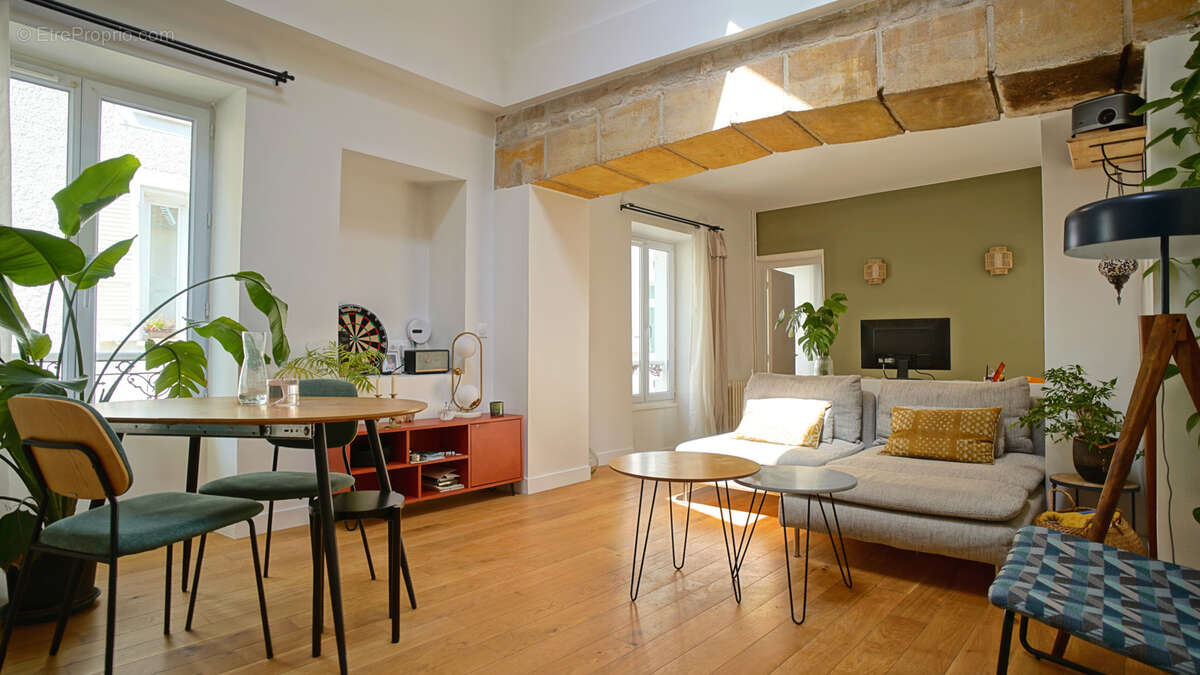 Maison à FONTAINEBLEAU