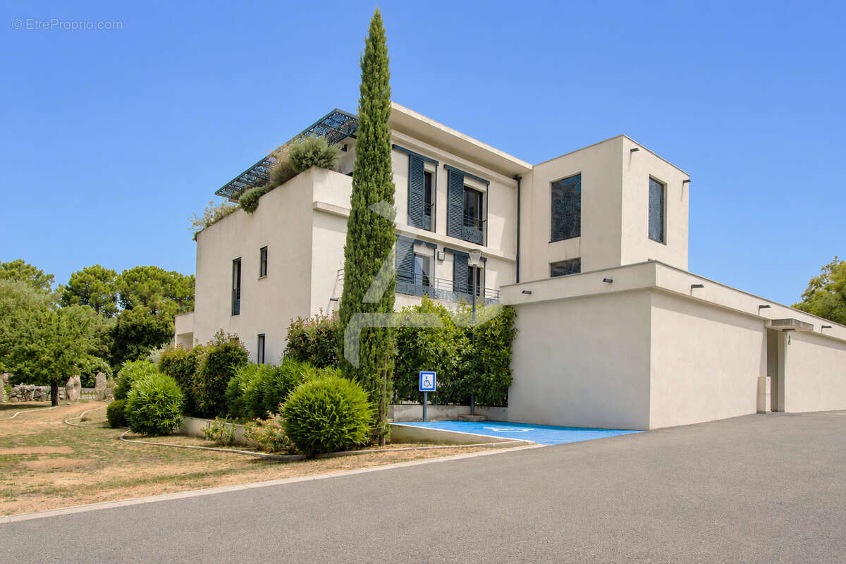 Agréable appartement t2 à ste-lucie de porto-vecchio à proximité des commodités et à dix min des plages - photo 19