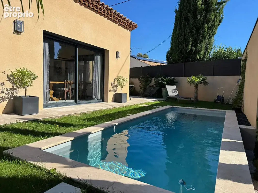 Villeneuve Les Avignon -  Villa contemporaine de plain-pied - photo 3
