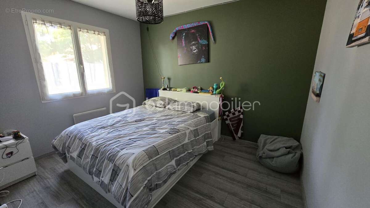 Maison à JARNAC-CHAMPAGNE