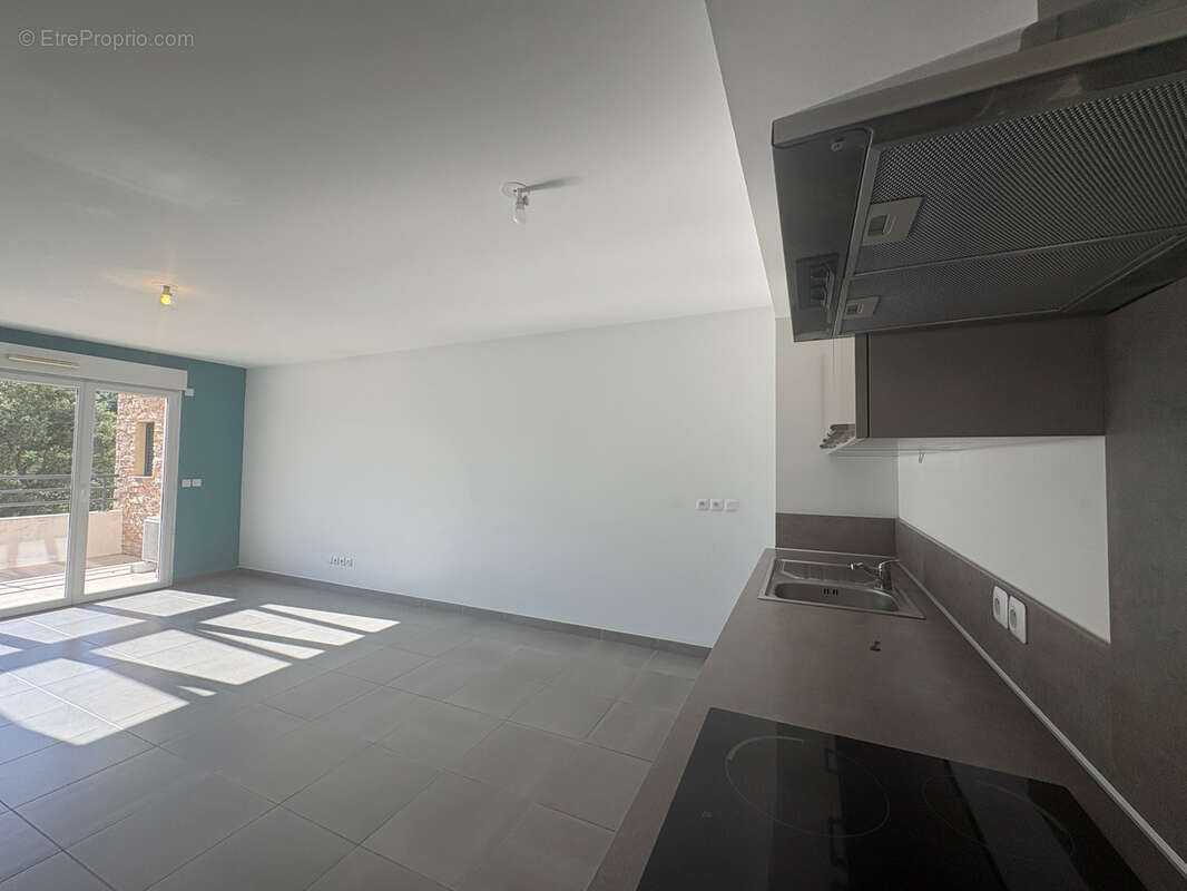 Appartement t3 avec grande terrasse et garage - photo 4