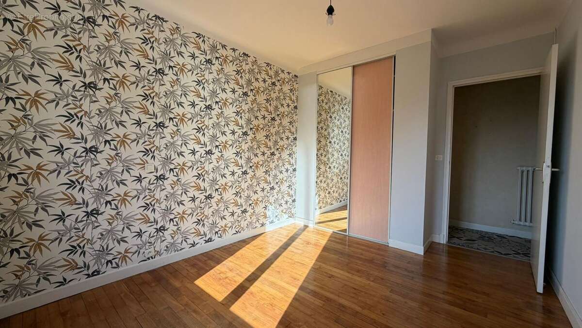 T3 à Rodez – Lumineux, pratique et prêt à vivre ! - photo 5