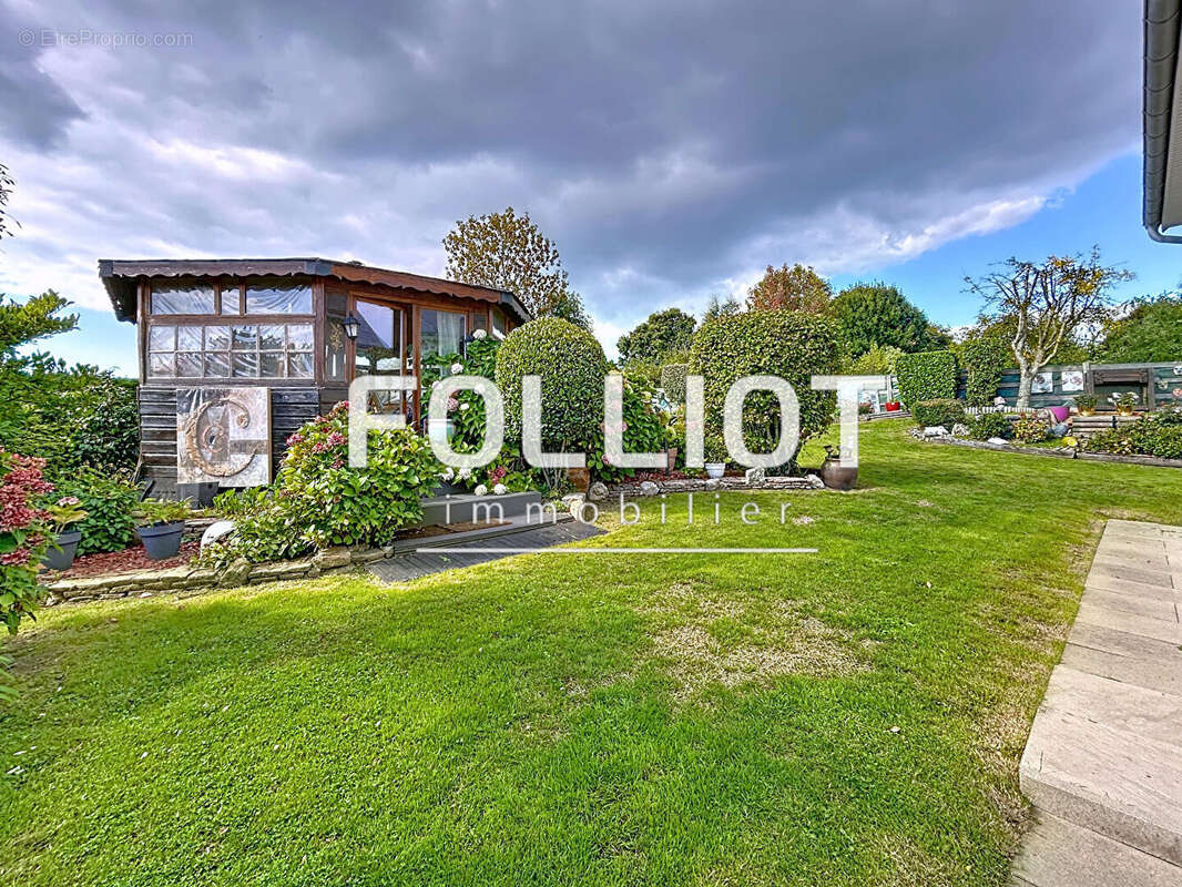 Maison à LONGUEVILLE