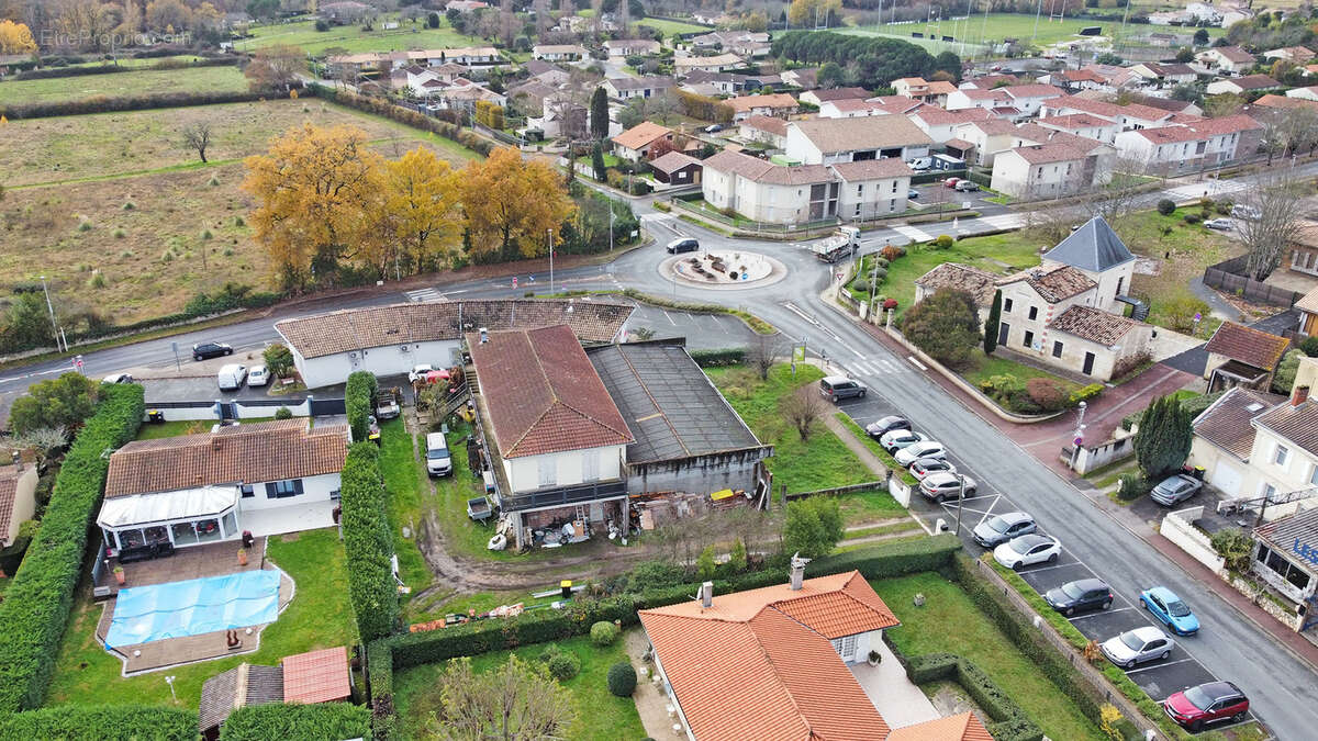 Maison à CENAC