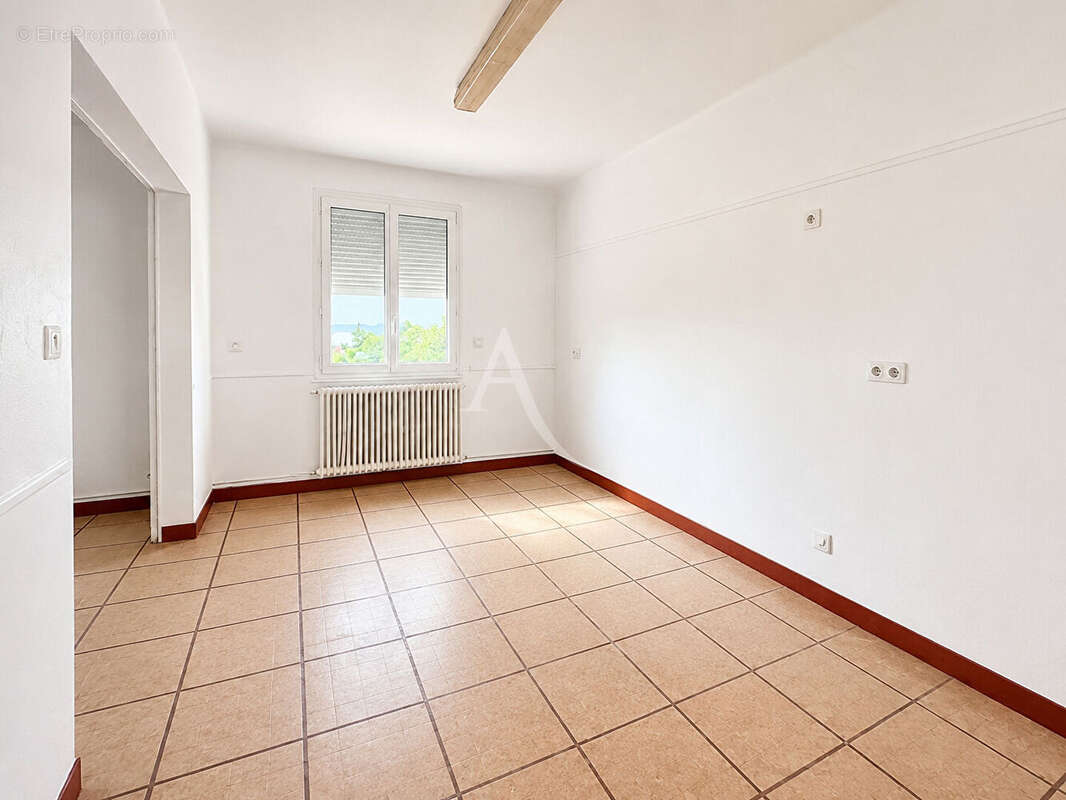 Appartement 88 m², 3 chambres avec garage proche de la gare et des plages - photo 4