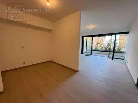 Appartement à BEAUSOLEIL