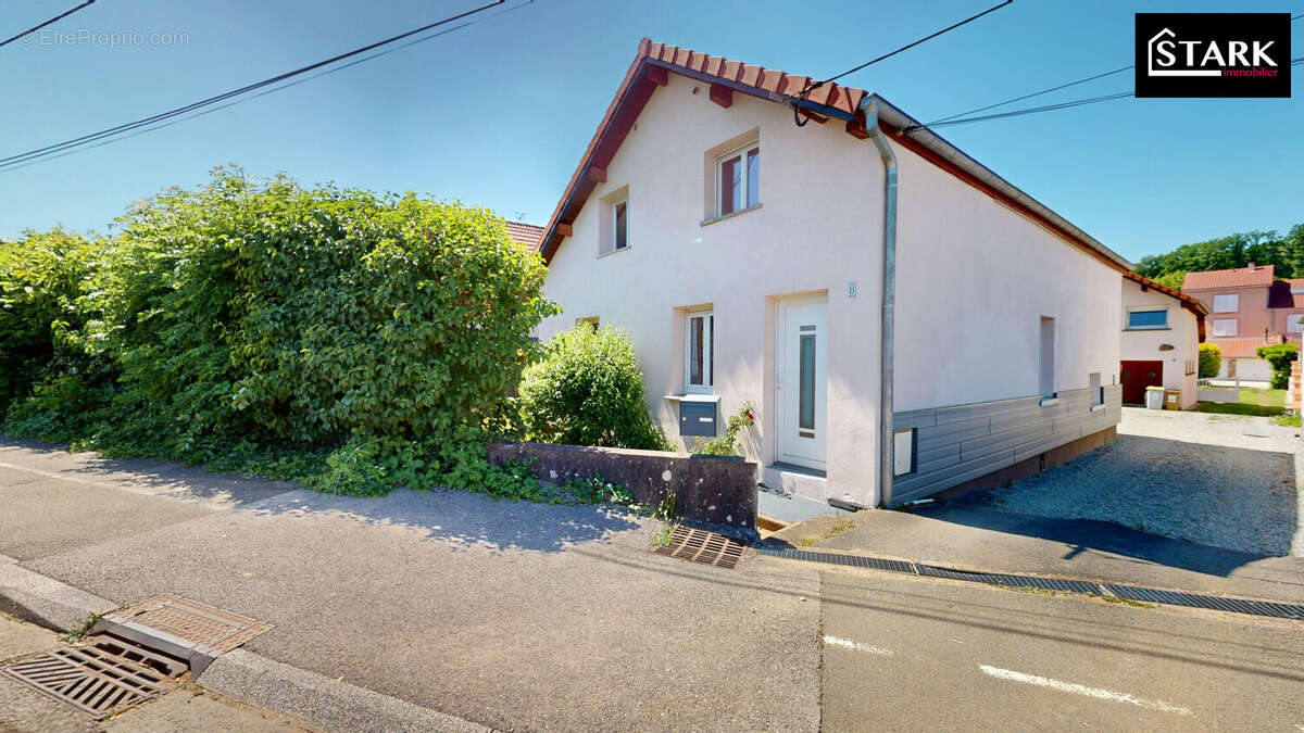 Maison principale - face avant  - Maison à BAVILLIERS