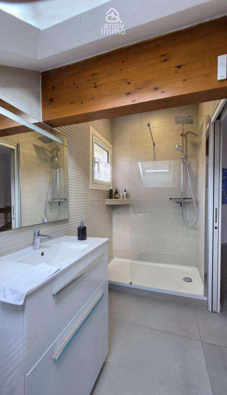 Maison à SAINT-MARTIN-LE-VINOUX