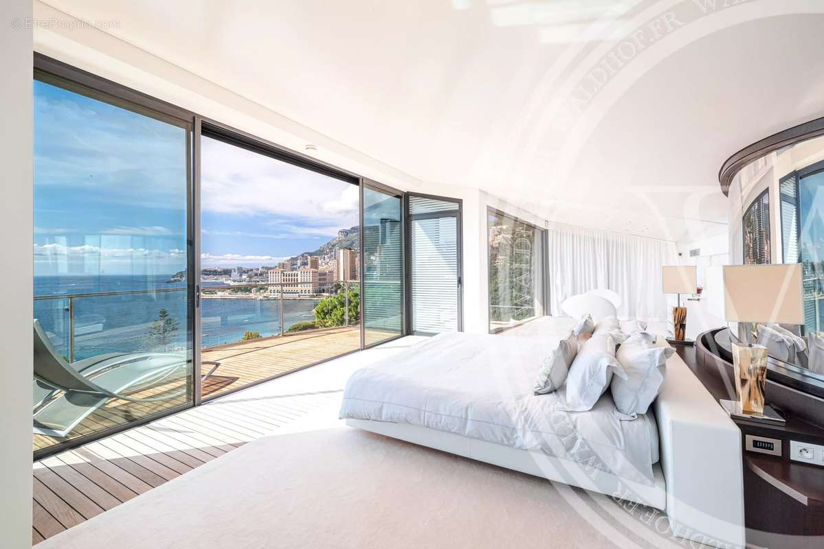 Maison à ROQUEBRUNE-CAP-MARTIN