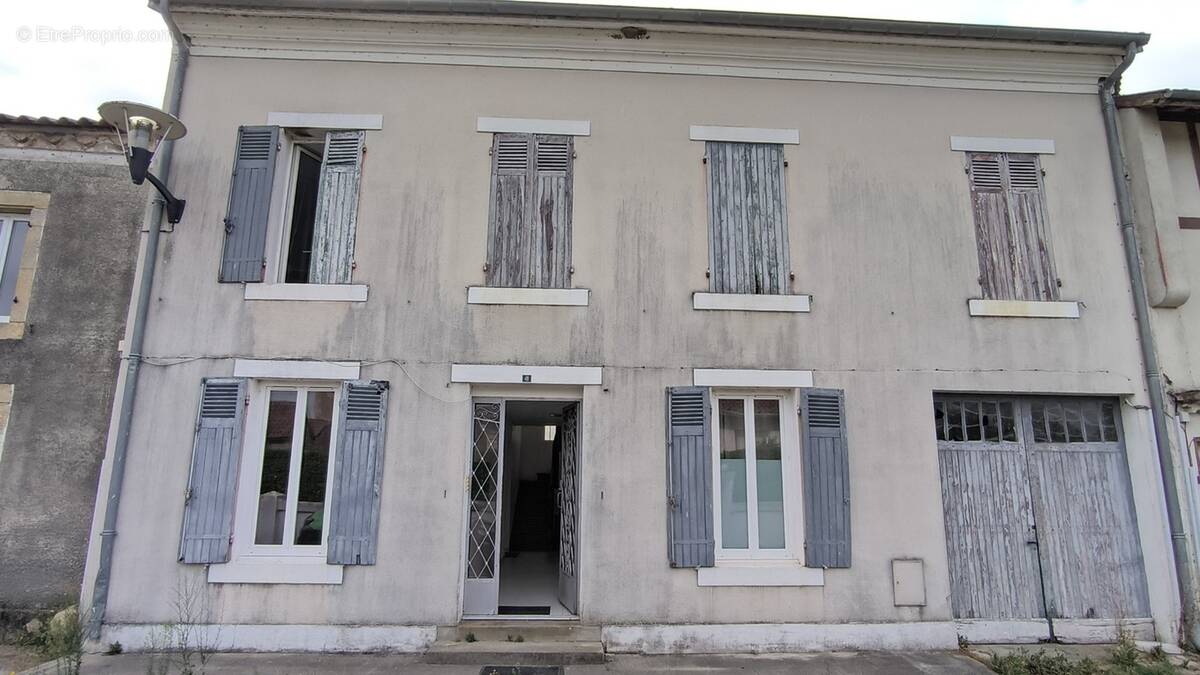 Appartement à CAZERES-SUR-L'ADOUR