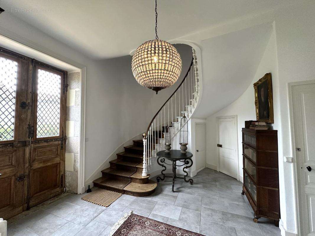 Maison à CHALUS
