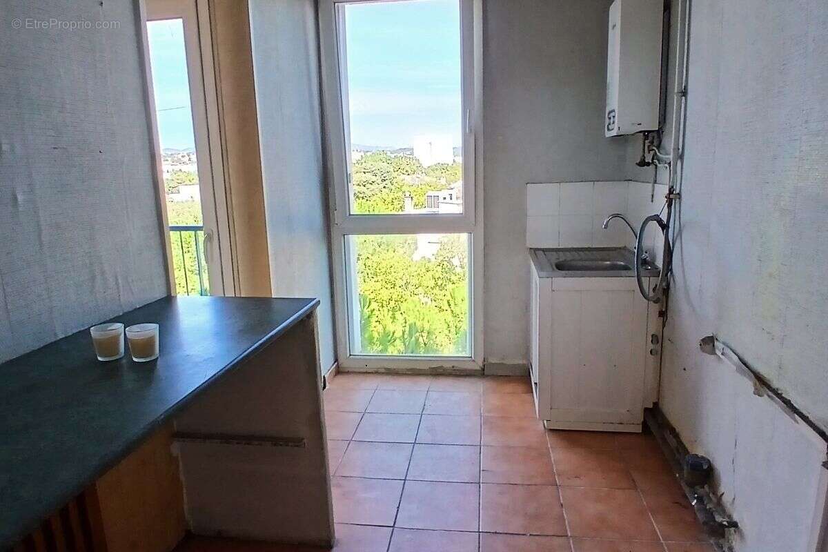 Appartement à MARSEILLE-10E