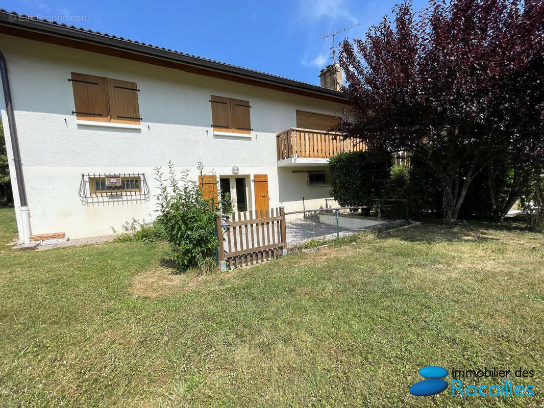 Appartement à AMANCY