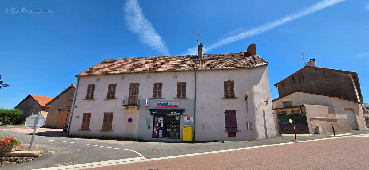 Commerce à LAPALISSE