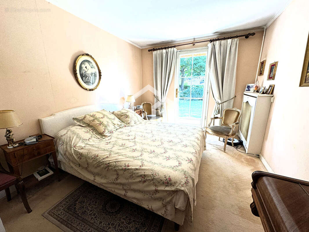 Maison à VERNEUIL-SUR-SEINE