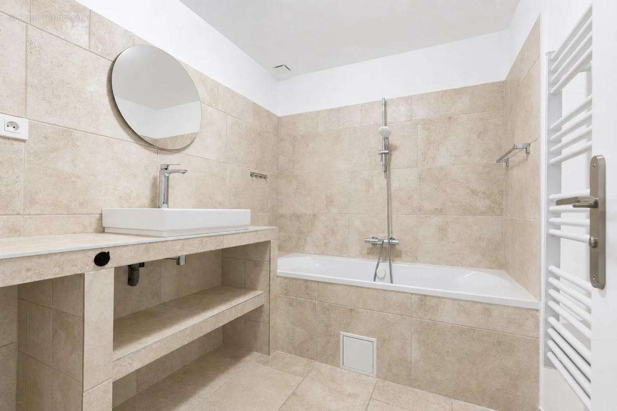 Appartement de 3 pièces de 64,68 m² à Eyguières - photo 7