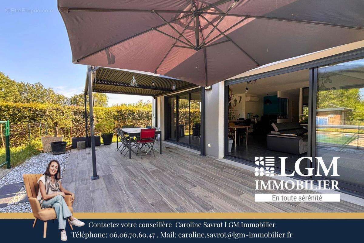 CEPET 31620 - Maison individuelle contemporaine de plain-pied d'environ 92 m² – 2019 – Piscine – Terrain 1 250 m² - photo 9