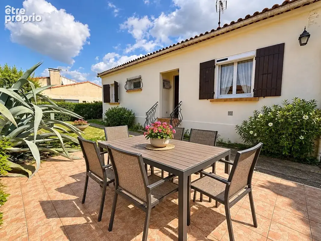 Photo Maison à Velaux au prix de 378 500€