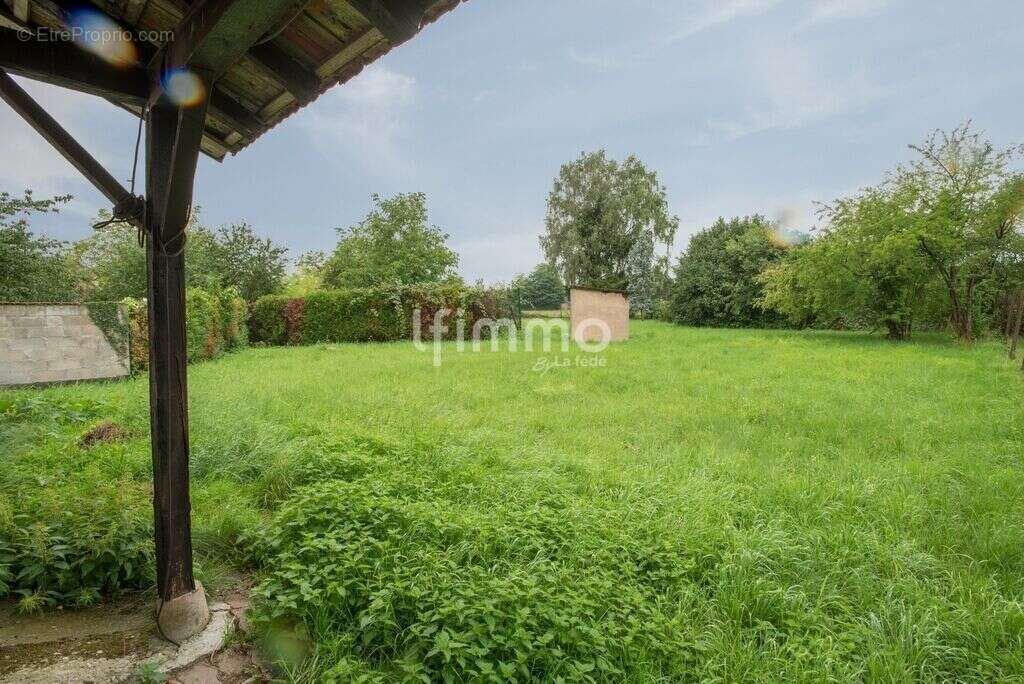 Immeuble mixte 400m² + dépendances sur 20 ares - photo 23