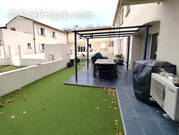 Appartement à JONQUIERES-SAINT-VINCENT