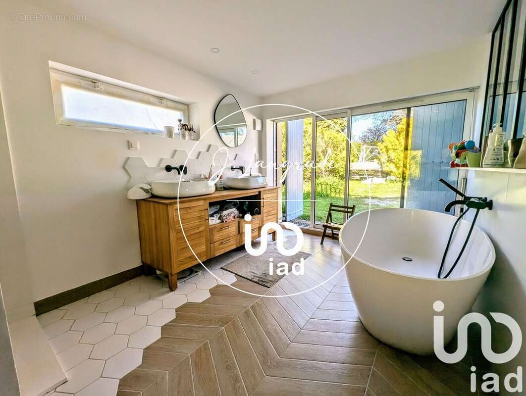 Photo 9 - Maison à AUVERS-SUR-OISE