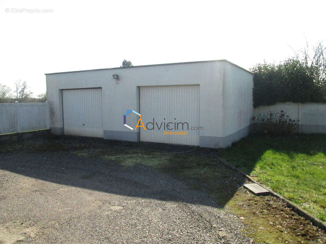 Maison à FROIDECONCHE