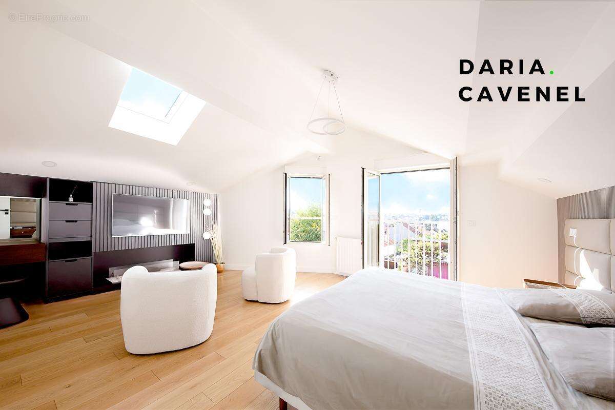 Maison à L&#039;HAY-LES-ROSES