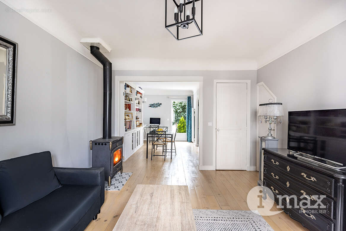 Maison à BOIS-COLOMBES