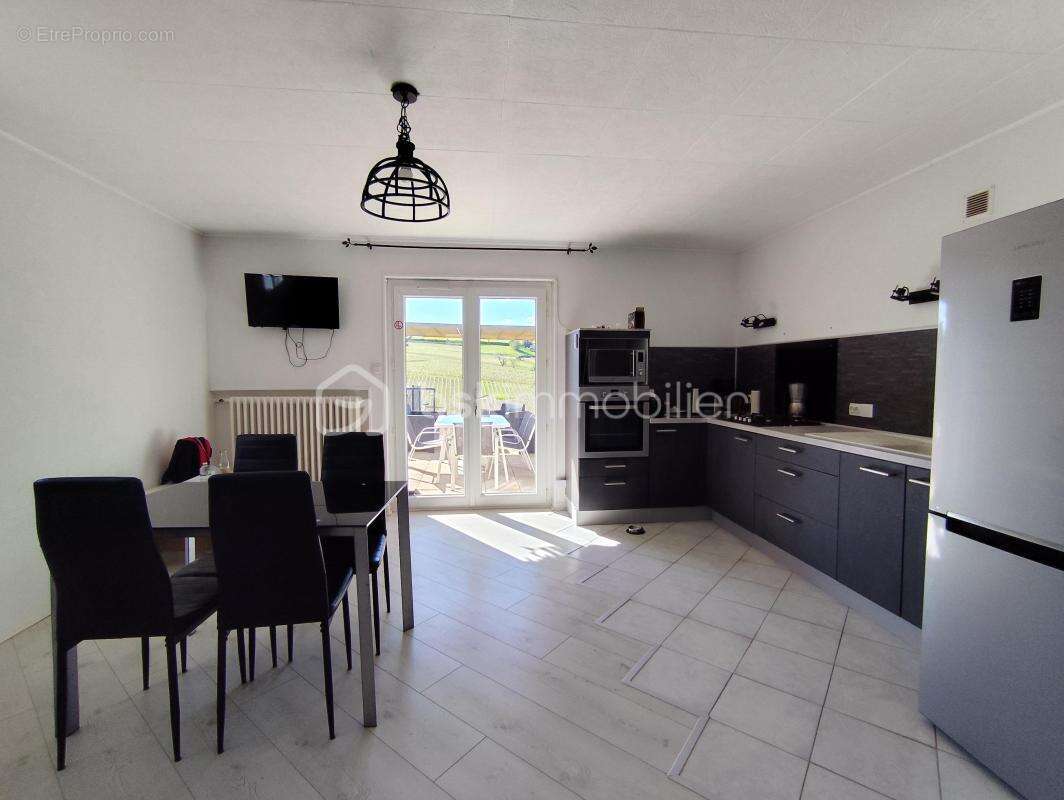 Maison à HURIGNY