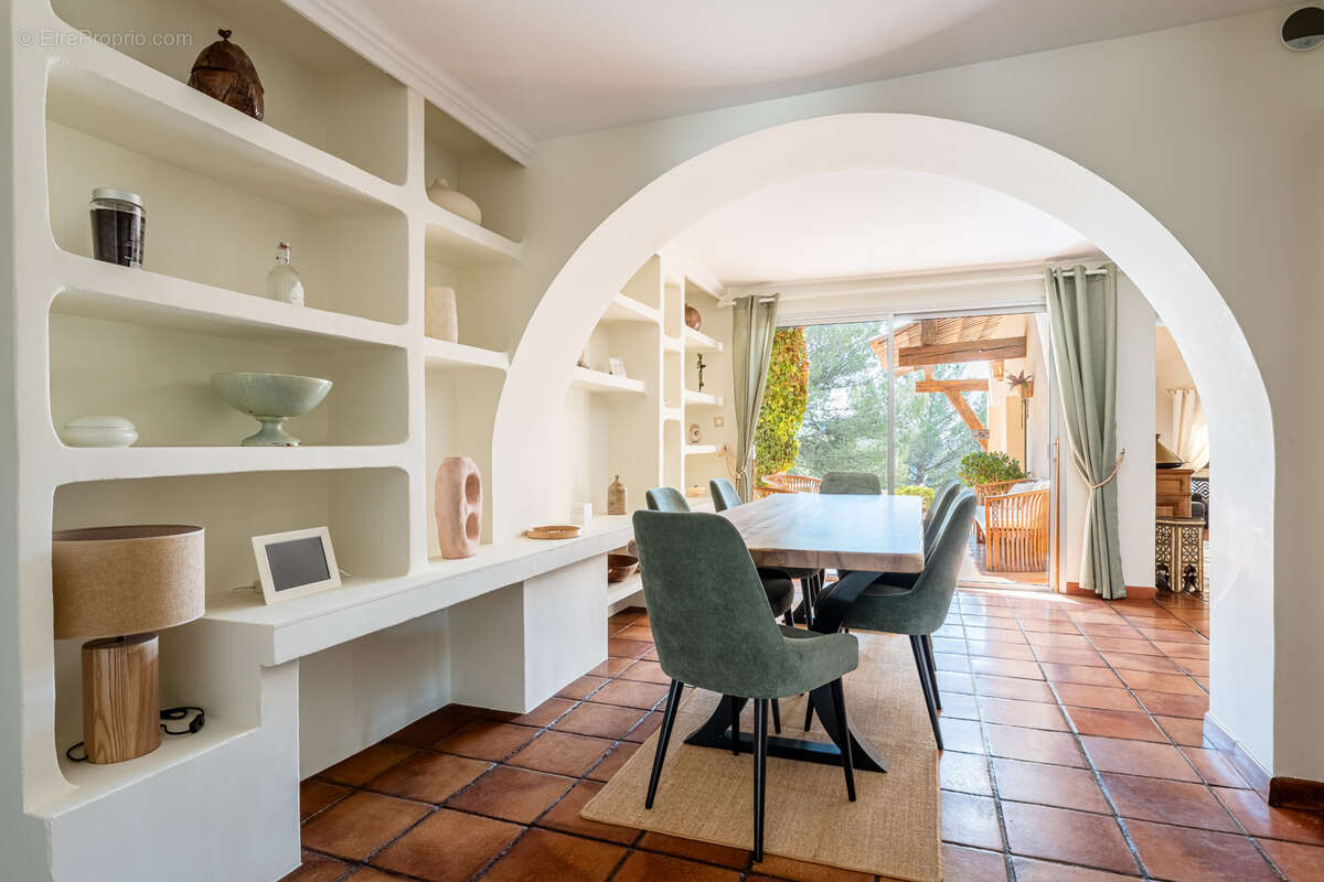 Maison à LA BOUILLADISSE