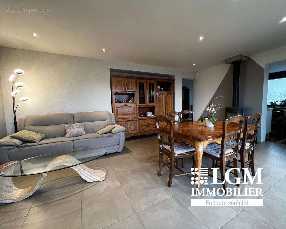 Maison à RAMBERVILLERS