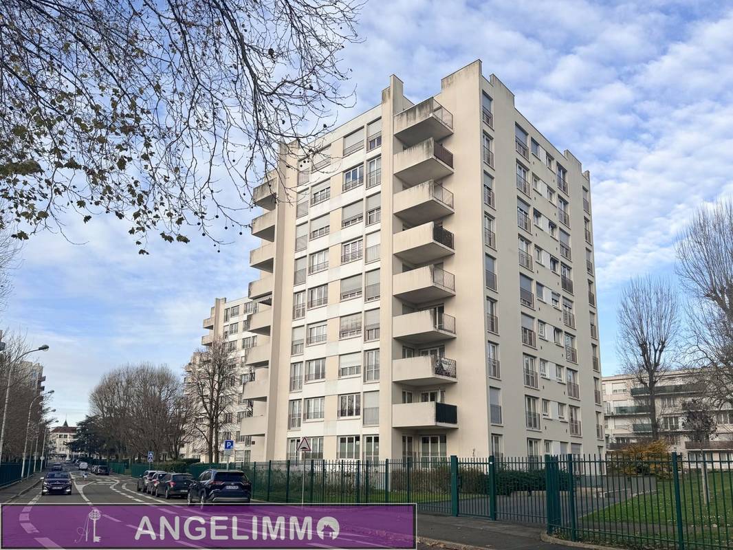 Appartement à LE PLESSIS-BOUCHARD