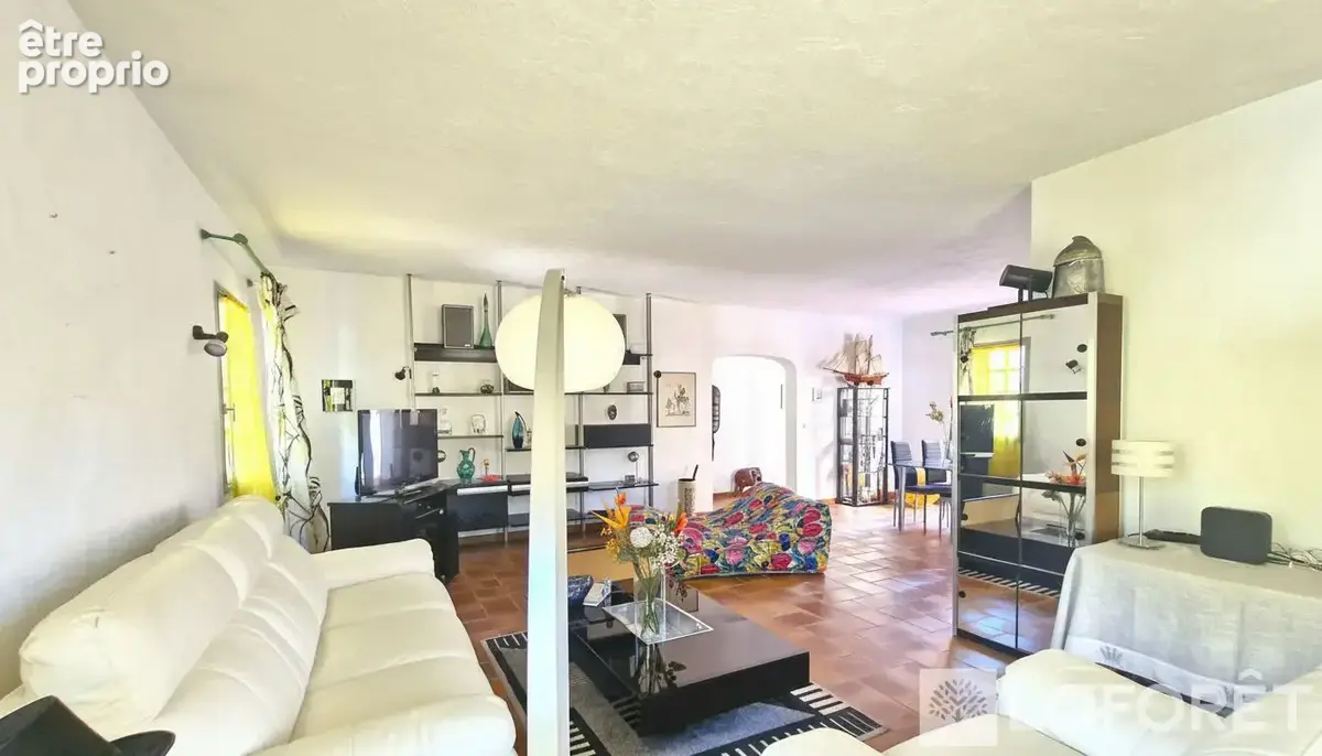Maison Frejus 3 pièce(s) 110.65 m2 + sous-sol 118m² environ - photo 4