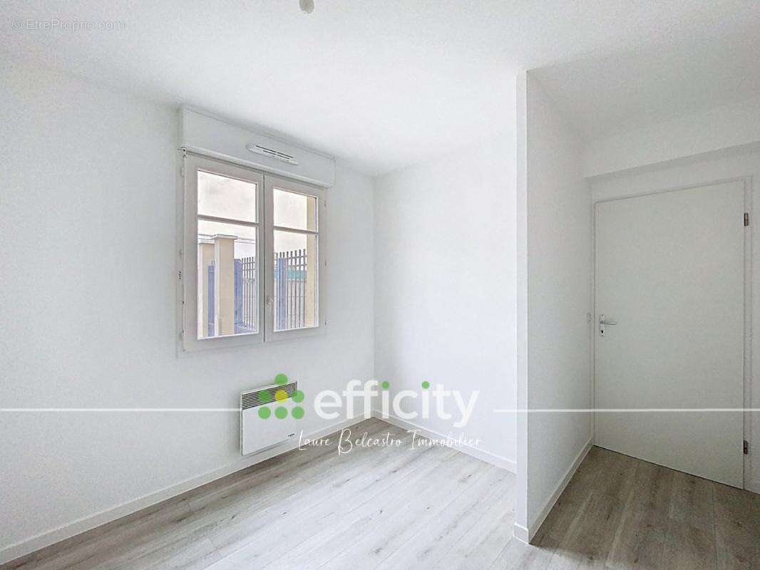 Appartement à BRIE-COMTE-ROBERT