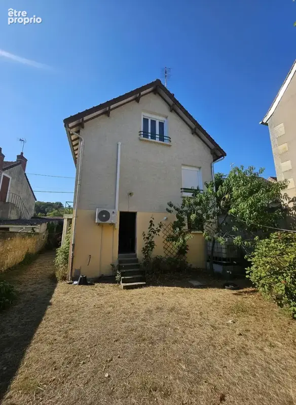 Maison familiale au bord du Canal de Berry, à St Amand Montrond. - photo 11