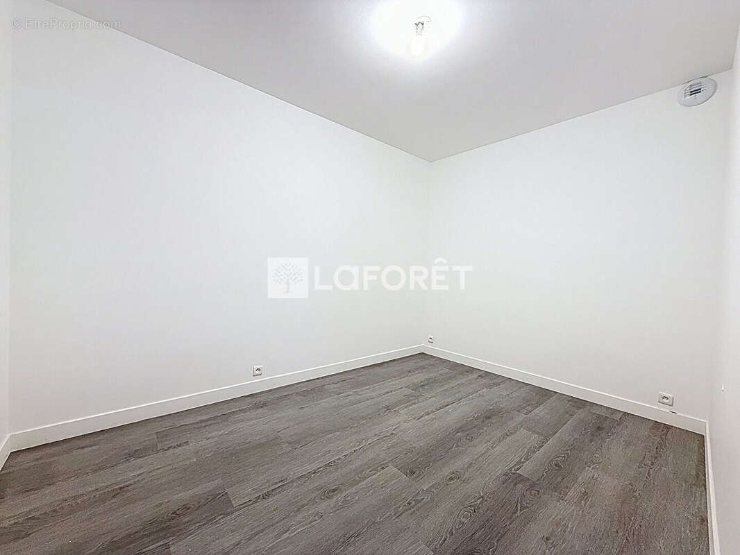 Appartement à LIEUSAINT