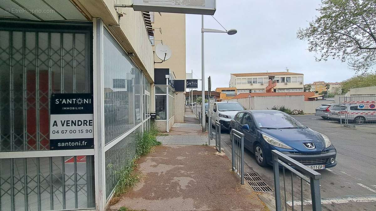 Commerce à AGDE